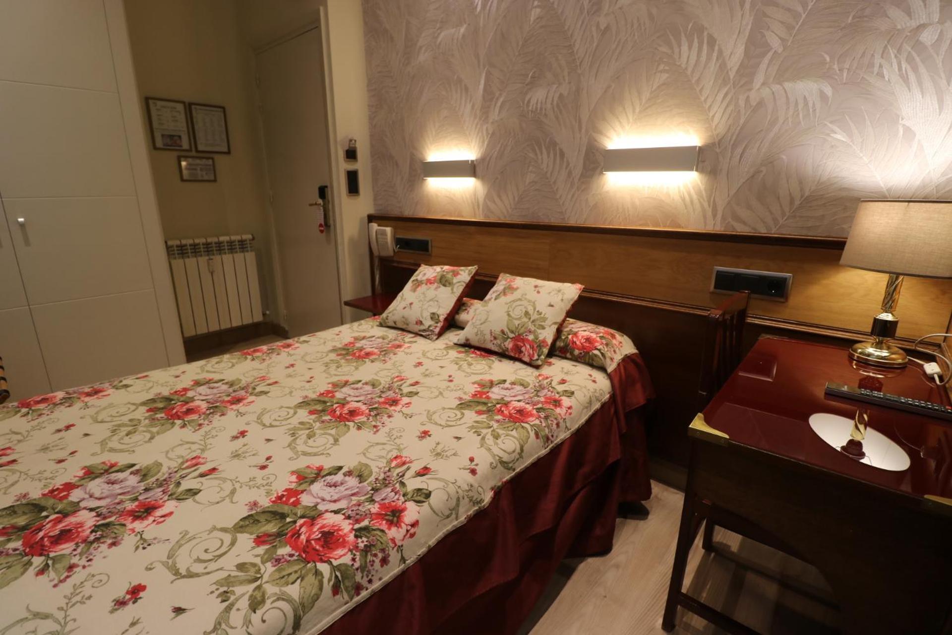 Hostal Hispano - Argentino Gran Via Madrid Exterior foto